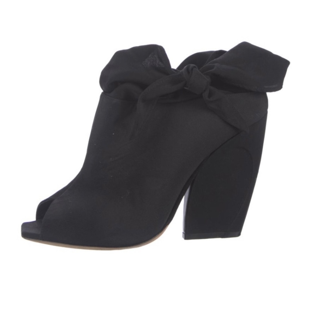 Christian Dior Heels